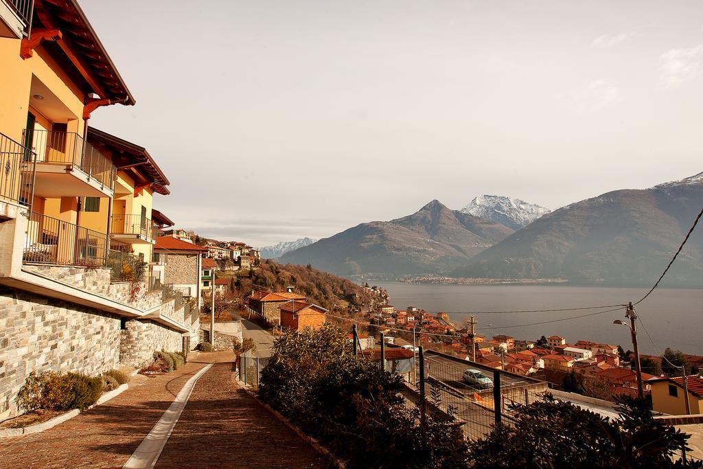 Residenza Romina Sleeps 8 With Pool- By Italian Apartments Rezzonico Номер фото